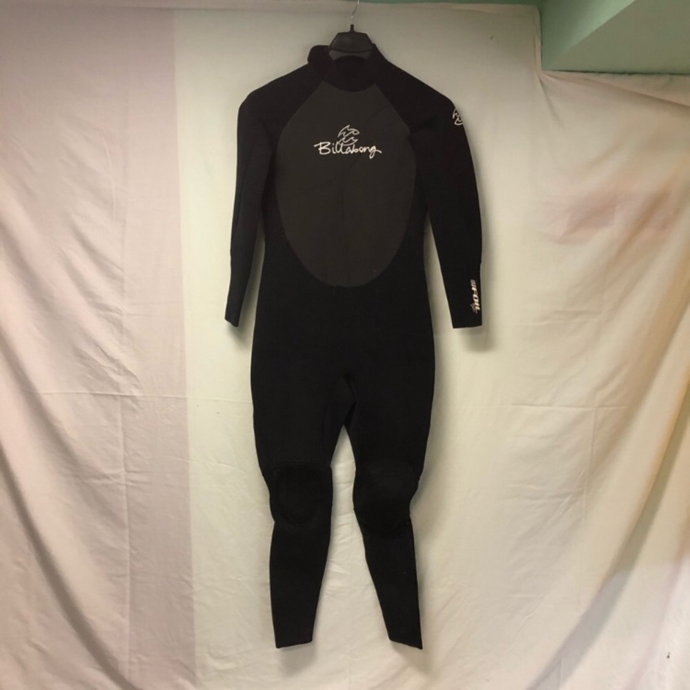 Billabong wetsuit